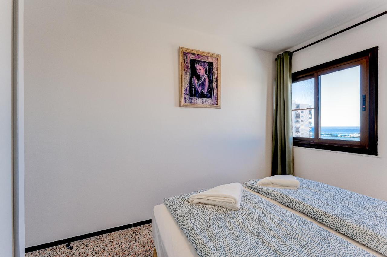 Los Cristianos Achacay Bluesky Apartment Exterior photo